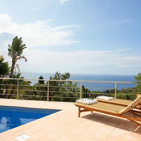 Romantic Sea Views On The Costa Brava Villa
